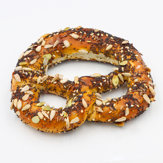 Bretzel au graines de chez Poulaillon