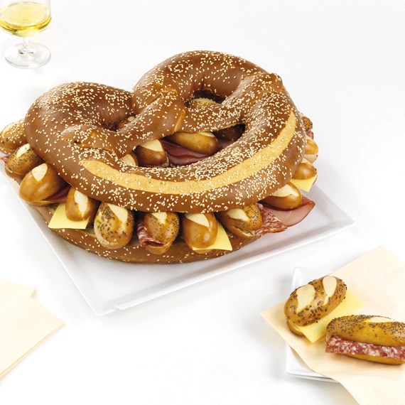 Bretzel surprise garni de 25 mini moricettes poulaillon