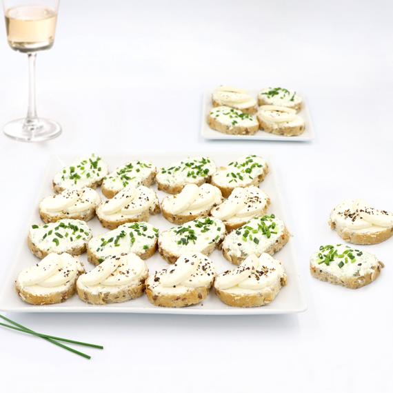 Tartinette fromagère toasts apéritif