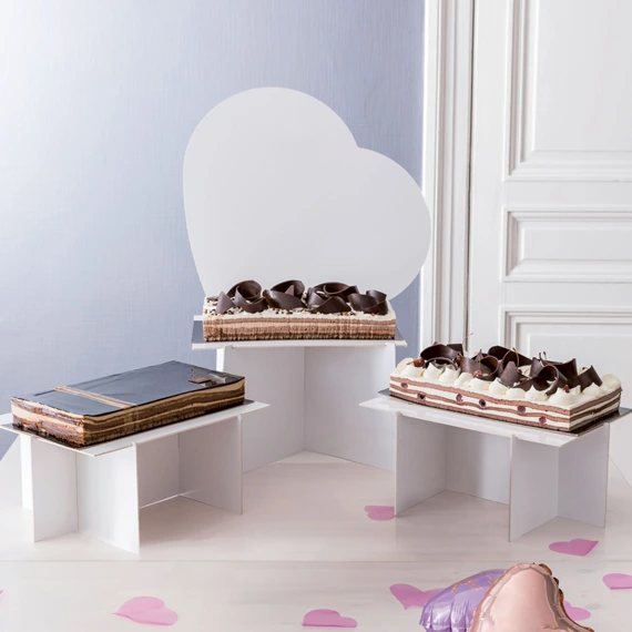 Présentoir à biscuits avec un support en forme de coeur